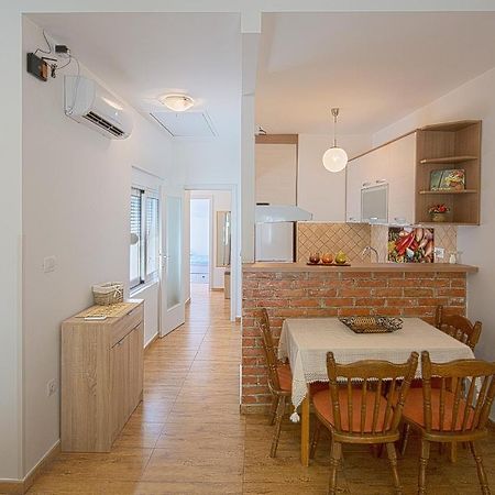 Apartment Kotor Bay エクステリア 写真