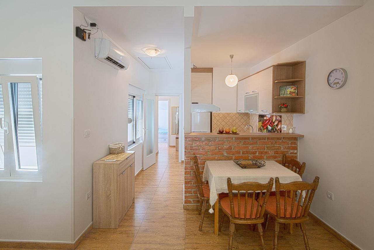 Apartment Kotor Bay エクステリア 写真