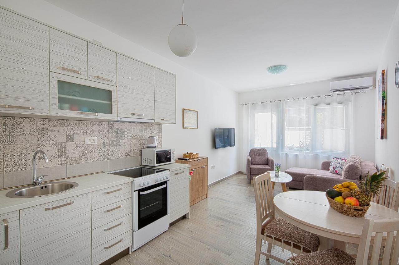 Apartment Kotor Bay エクステリア 写真