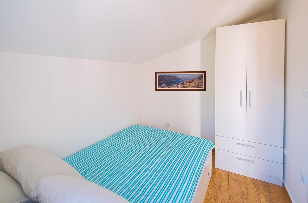 Apartment Kotor Bay エクステリア 写真